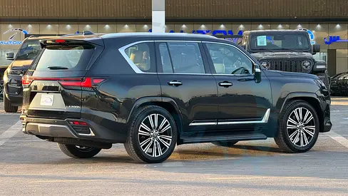 صورة 6 لـ 2026 Lexus LX-SERIES