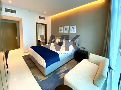 Canal View | Fully Furnished | 1BR / Vacant