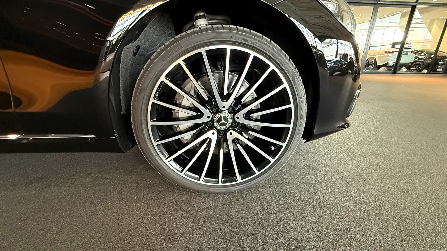 Mercedes-Benz S-Class 2026