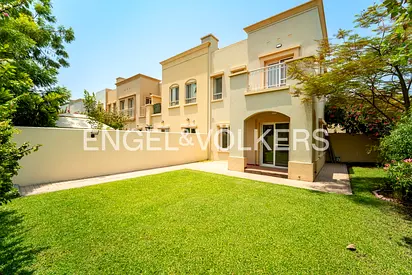 Well-maintained | Vacant Now | Big Plot