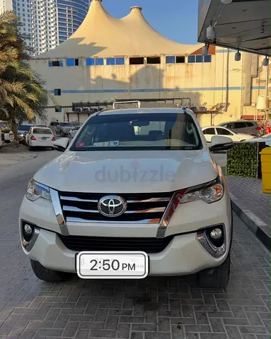 TOYOTA FORTUNER GXR – GCC 2017 Model | 4.0L V6 | 6 Cylinders
