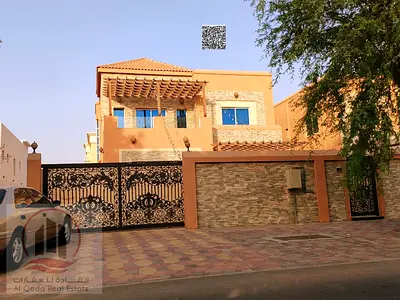 Villa for sale in Ajman, Al Rawda area, 5000 sq ft, 5 master bedrooms, majlis, living room, maid's