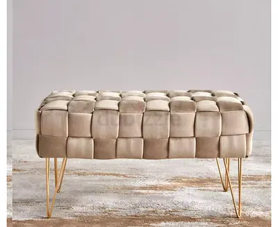 1ST COME 1ST SERVED!VELVET 2-SEATER OTTOMAN FROM HOMECENTRE ORIG 400 SELLING 80!