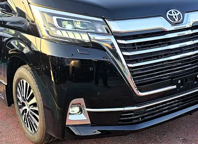 صورة 20 لـ 2025 Toyota GRANVIA