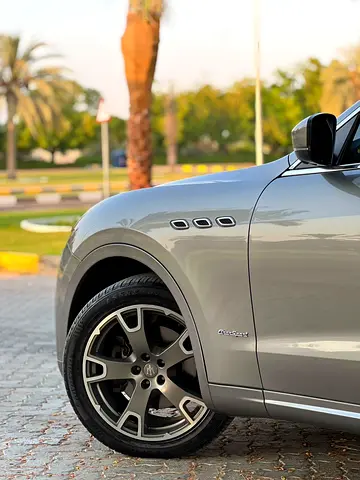 صورة مصغرة 8 لـ 2019 Maserati LEVANTE
