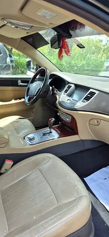 2014 Hyundai GENESIS — фото 5