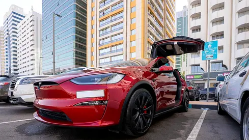 2023 Tesla MODEL X — фото 3