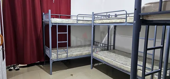 Bed space available for ladies near Burjuman metro exit 4