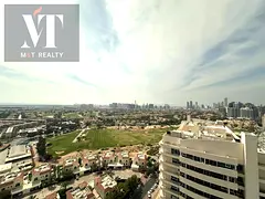 Modern 2BR Apt in Giovanni Boutique | Golf View