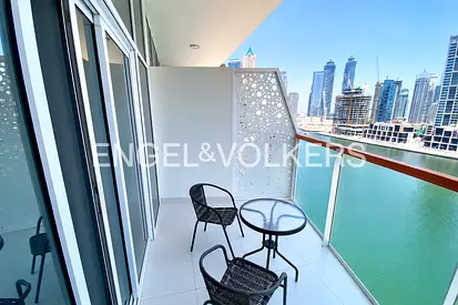 Modern Studio | Spacious | Bright | Vacant