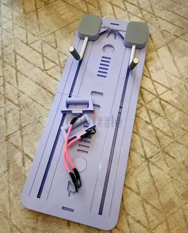 Pilates reformer board