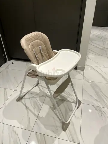 Baby Chair (Feeding or Binge-watching)