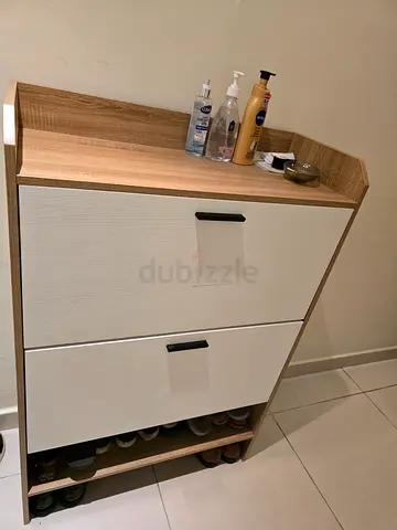 Compact Wooden Shoe Cabinet with Shelves and Drawers