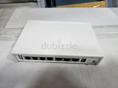Used 5-Port Ethernet Router/Switch with WAN & USB Ports - White