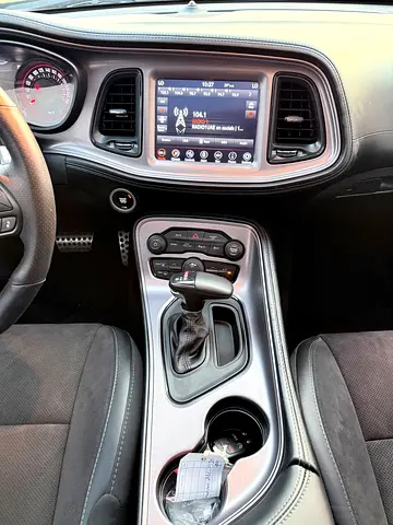 صورة 10 لـ 2023 Dodge CHALLENGER