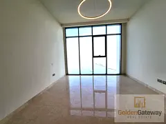 Beautiful Sea View | Newly Painted | Well Lit