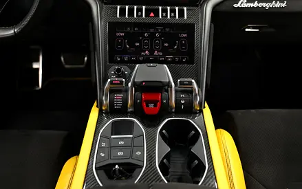 2022 Lamborghini URUS thumbnail 14