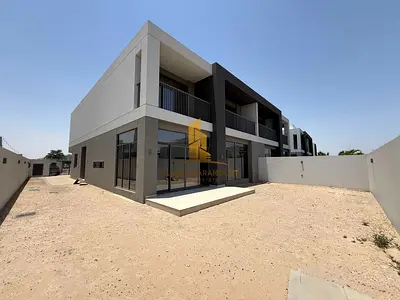 VACANT | ON BEACHFRONT | MOTIVATED SELLER