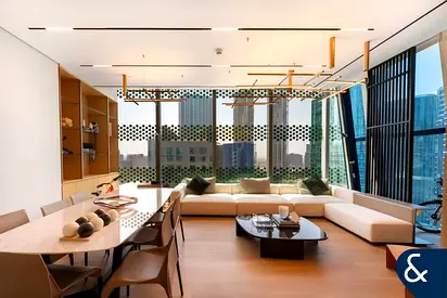High Spec Furnished I Vacant I Exclusive
