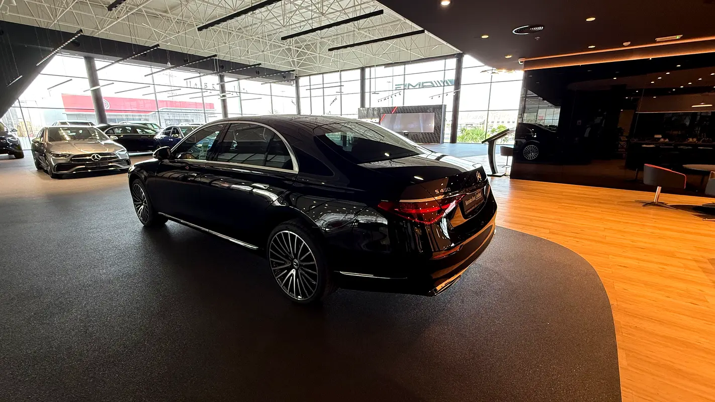 Mercedes-Benz S-Class 2026
