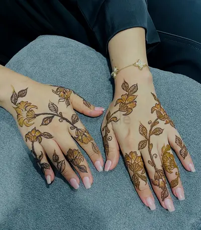 Event henna artist