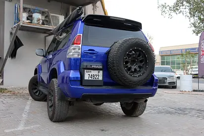 2004 Toyota PRADO photo 10