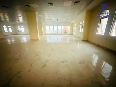 Full-Floor Commercial Space in rak
