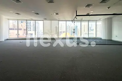 COMMUNITY VIEW | VACANT | PRIME LOCATION |12 CHEQS