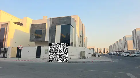 فيلا زاوية فاخرة للبيع في الحليو 2 | 6 غرف ماستر | جاهزة للسكن شاملة التسجيل