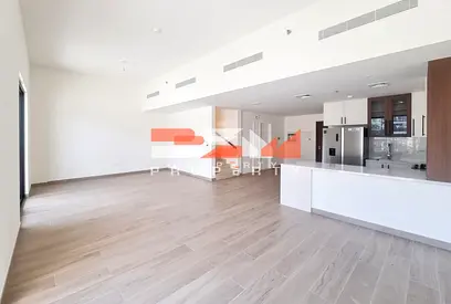 BRAND NEW DUPLEX | GROUND FLOOR | FITTED KITCHEN