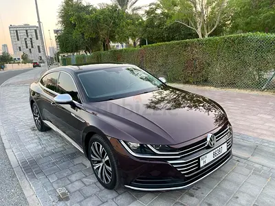 Volkswagen Arteon Elegance | 2.0 TSI 4MOTION | GCC | 2018 | Full Option