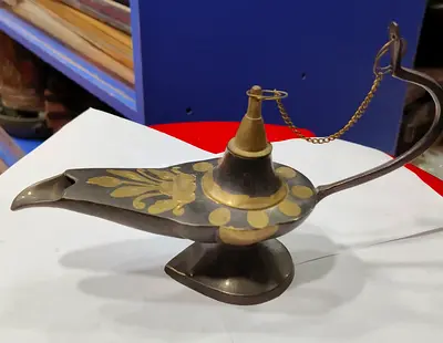 Brass Aladdin lamp 20cm length