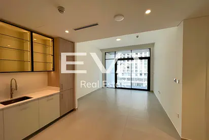 VACANT | CORNER UNIT | 13TH MONTHS