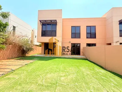 Zahia jouri 3bhk villa corner unit Available for rent