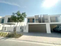 Vacant | Pool View | Type B | Large Corner Unit