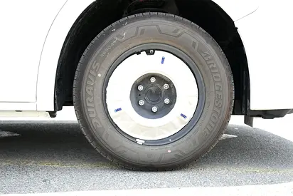 صورة مصغرة 6 لـ 2026 Toyota HIACE