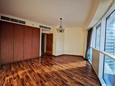 JLT’s Rare Oversized 1BR | Panoramic Views | Near Metro