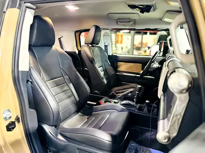 2022 Toyota FJ CRUISER photo 13