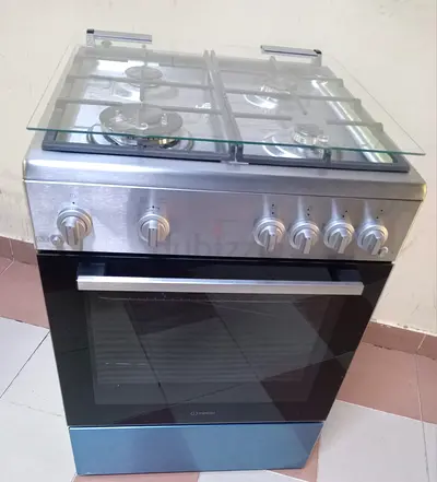 Indesit full gas cooker 60by60 cm latest model same like new condition