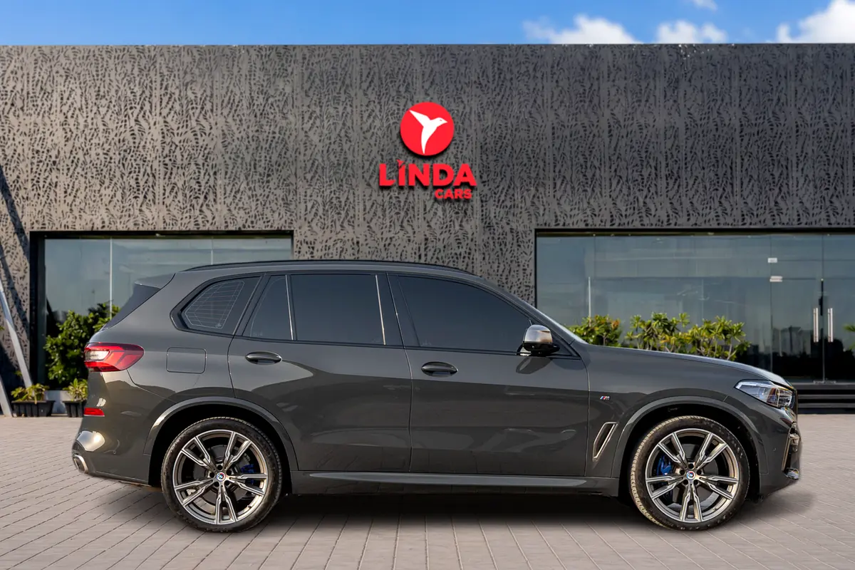 BMW X5 2023