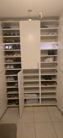 90 pair large Shoe Rack / Storage Shelves - White, Good Condition