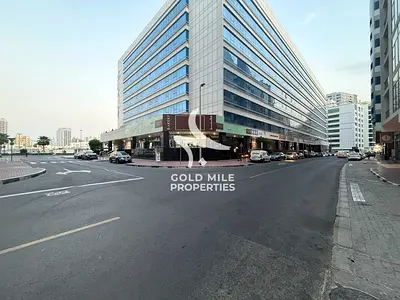 Big Showroom> 3 Sides Corner> High Visibility> Lowest/SQFT
