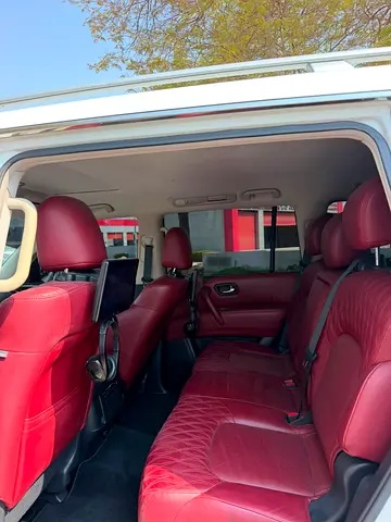 2024 Nissan PATROL 照片 10