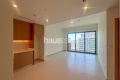 Multiple Cheques | Bright Open Plan Living