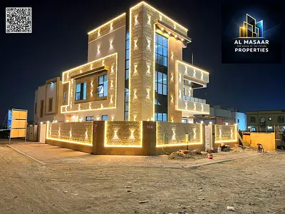 Directly from the owner, including electricity and water, with a private pool. Prime location direc