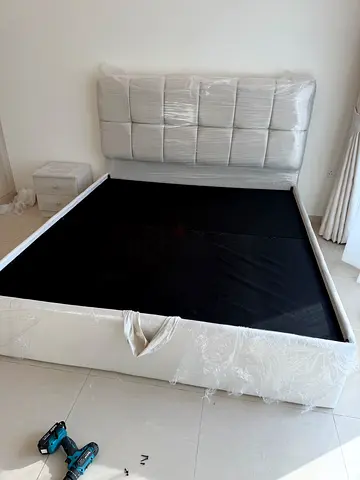 King size bed for sale
