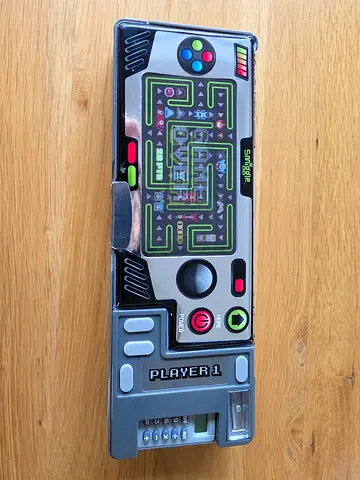 Smiggles pencel case with built in calculator