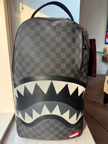 Sprayground backpack - Lights Out Sharks In Paris