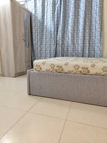 Executive bedspace for rent in Karama - Ideal for Mallus