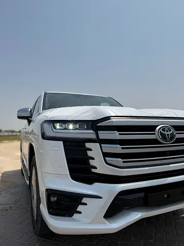 2026 Toyota LAND CRUISER — миниатюра 3